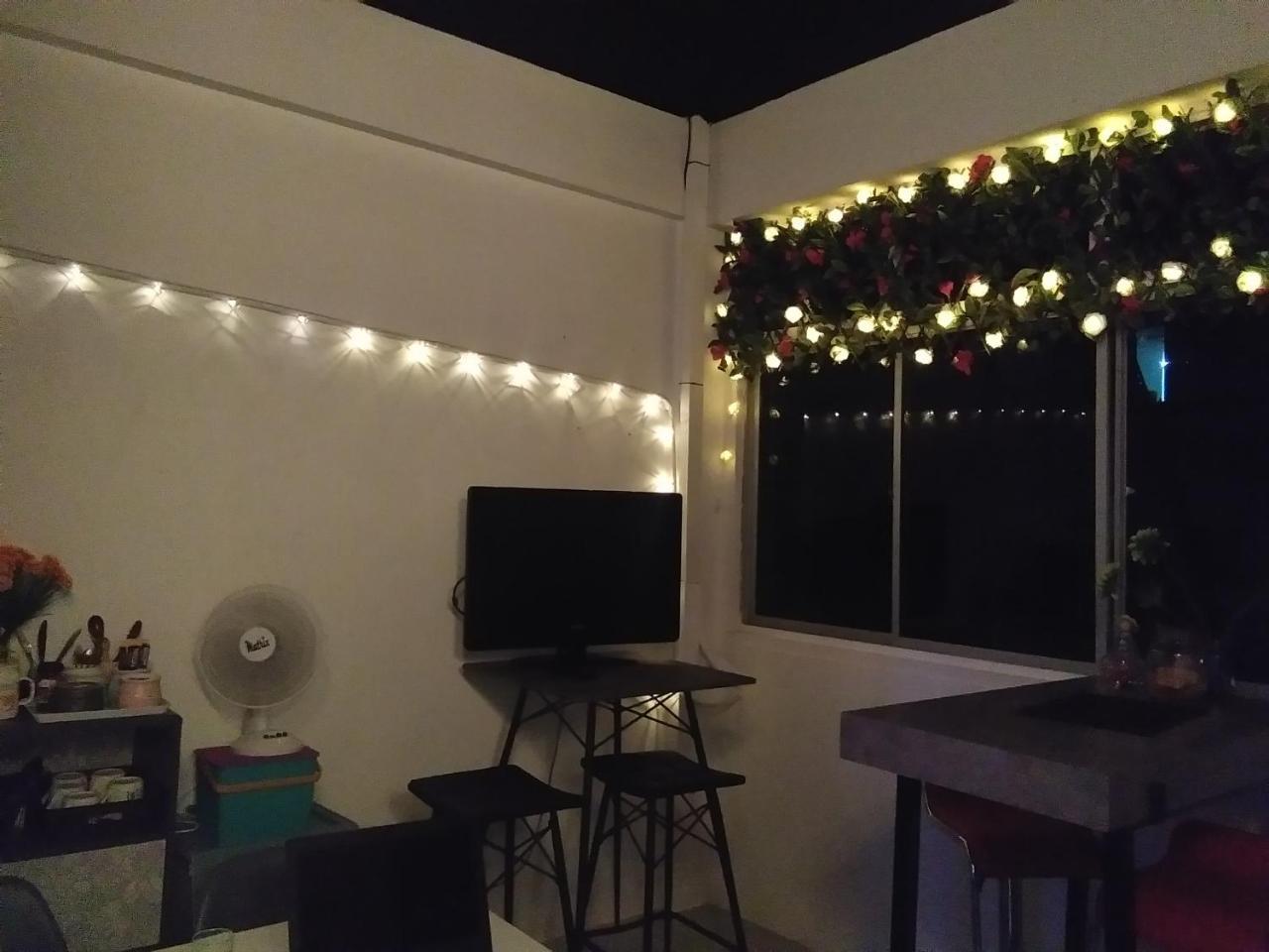 Co.Living Hostel Bandar Seri Begawan Esterno foto